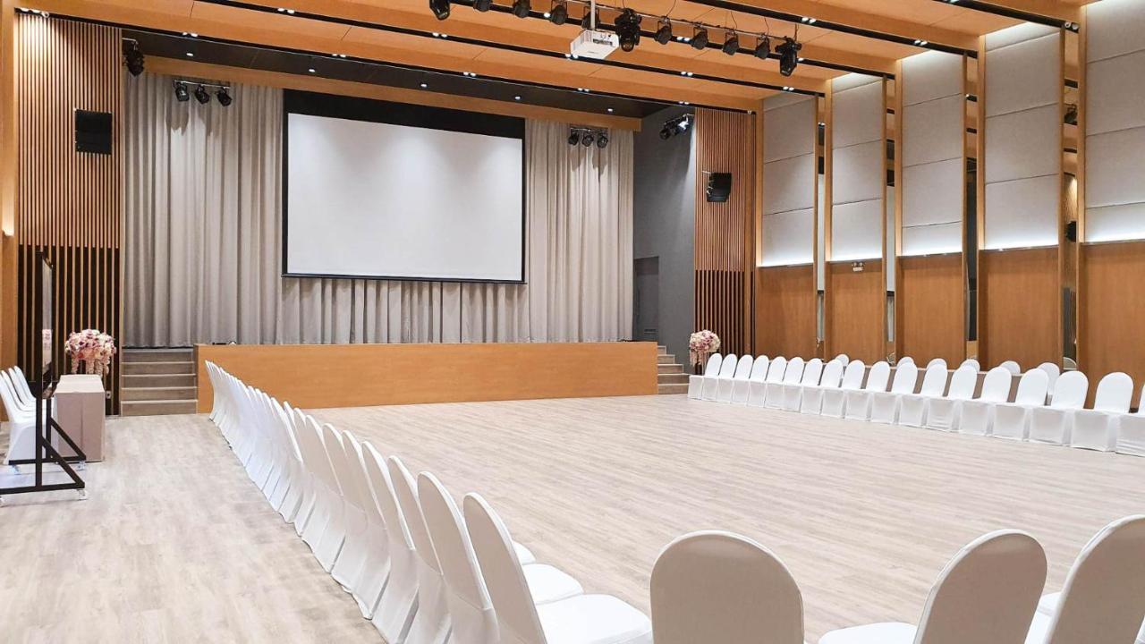 S.22 Hotel Suratthani Сураттхани Экстерьер фото