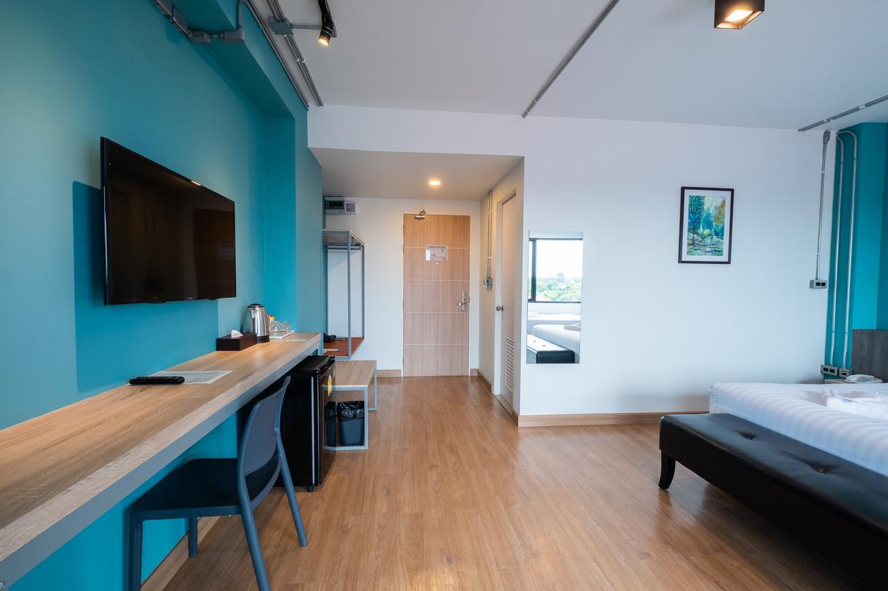 S.22 Hotel Suratthani Сураттхани Экстерьер фото