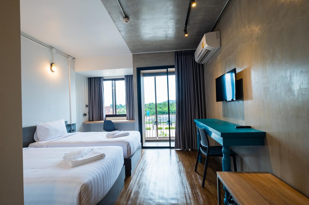 S.22 Hotel Suratthani Сураттхани Экстерьер фото
