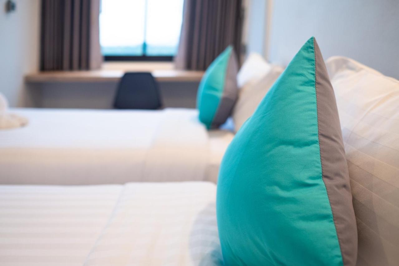 S.22 Hotel Suratthani Сураттхани Экстерьер фото