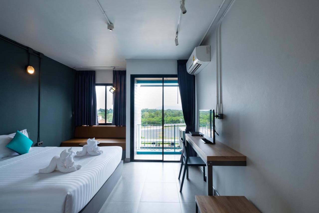 S.22 Hotel Suratthani Сураттхани Экстерьер фото